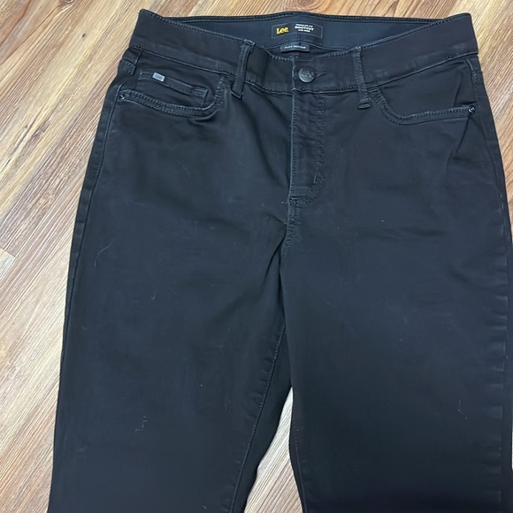 Lee Regular Fit Boot Cut Mid Rise Flex Motion Black Jeans Size 10 Short - Picture 4 of 9